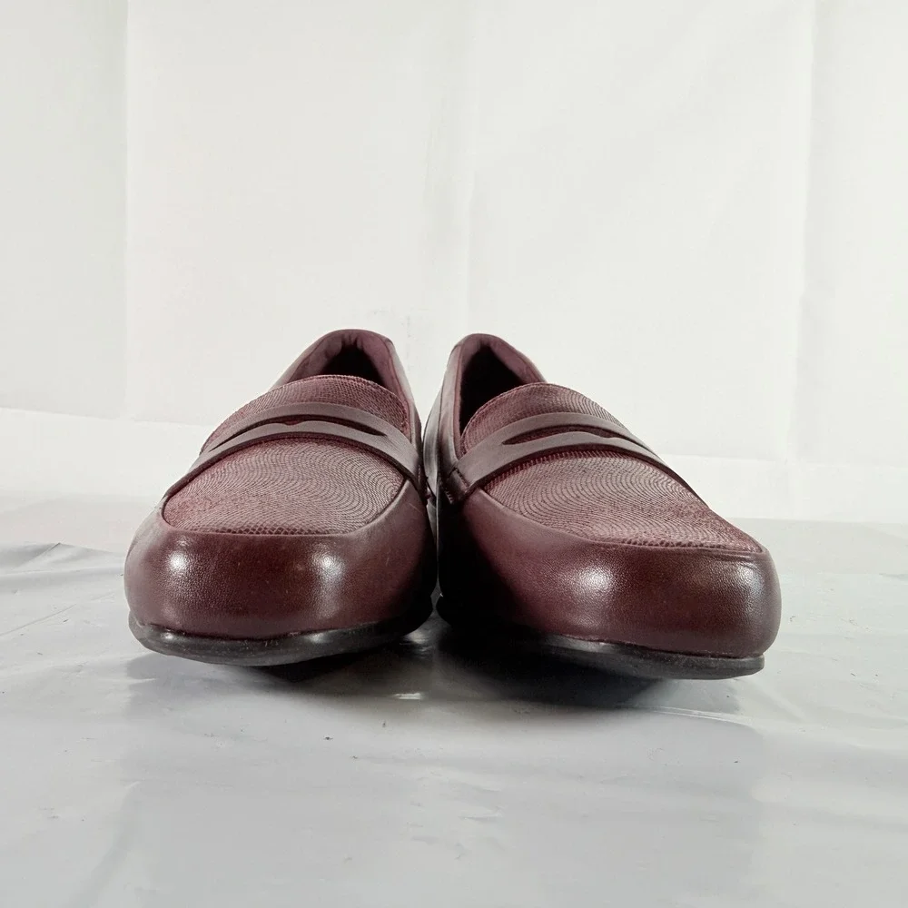 Clarks Women Juliet Coast‎ Leather Slip On Loafers Burgundy Size 6.5